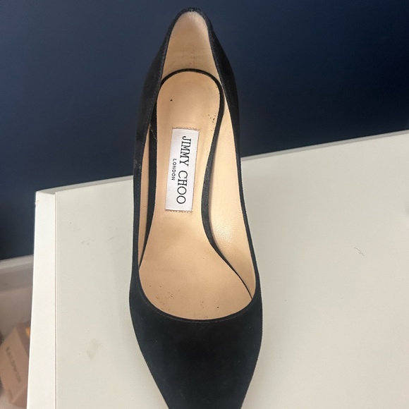 Jimmy Choo black Suede Pointy Toe Pumps